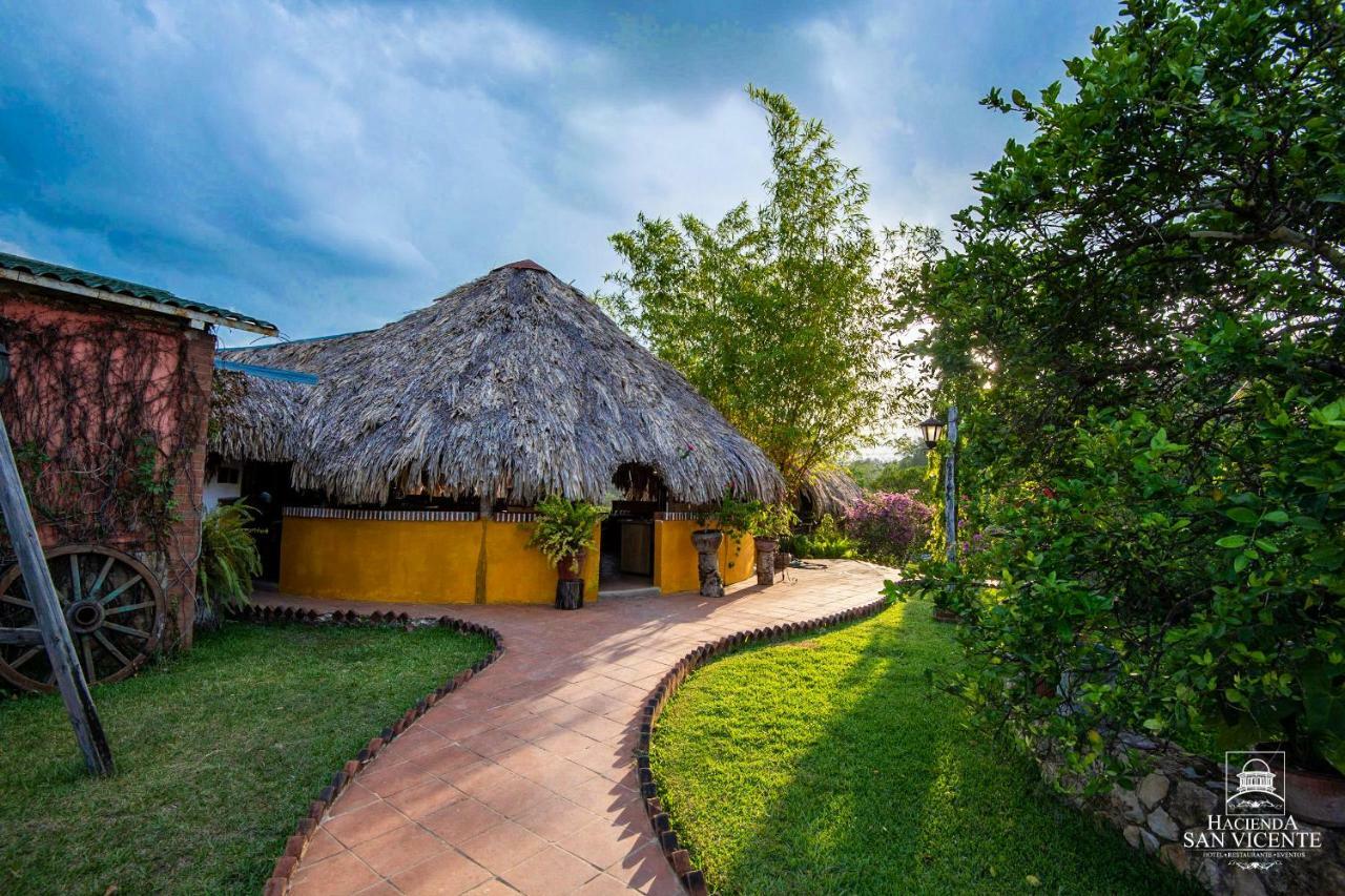 Hotel Hacienda San Vicente Flores Exteriér fotografie