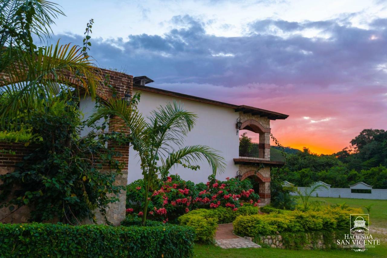 Hotel Hacienda San Vicente Flores Exteriér fotografie